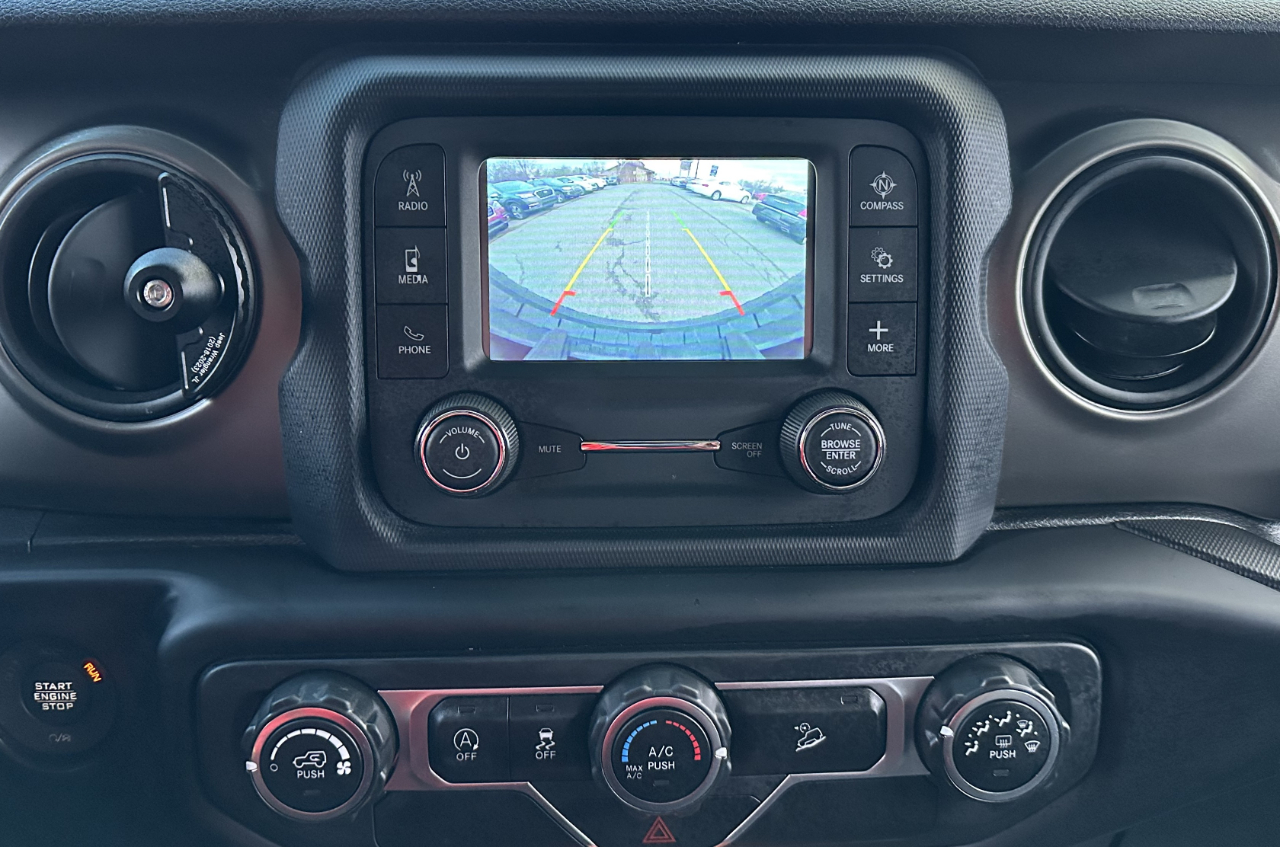 Jeep Wrangler Unlimited Sport 2019