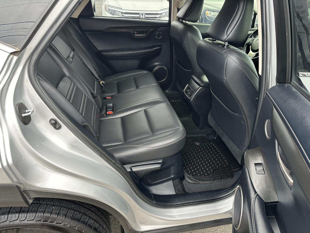 Lexus NX 200t FWD 2015