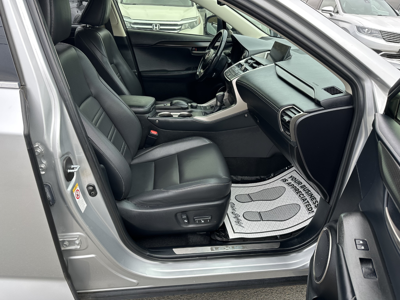 Lexus NX 200t FWD 2015