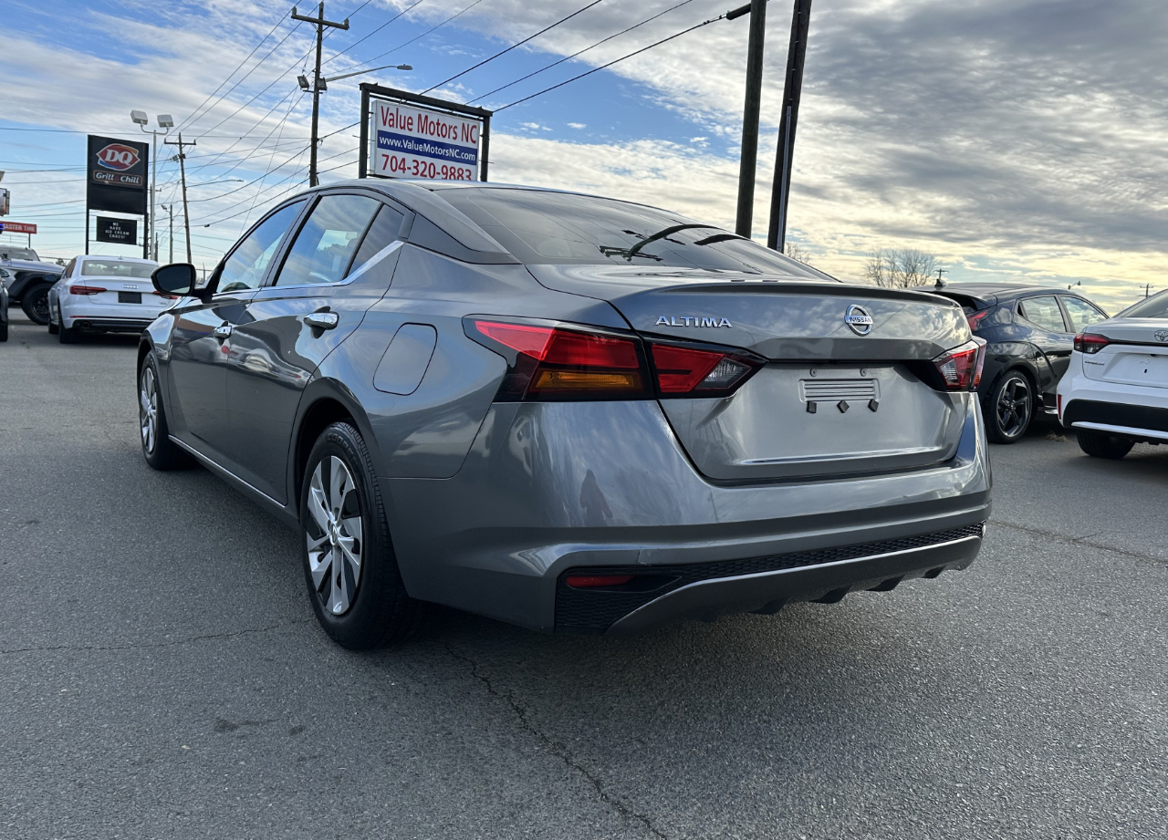 Nissan Altima 2.5 S 2022