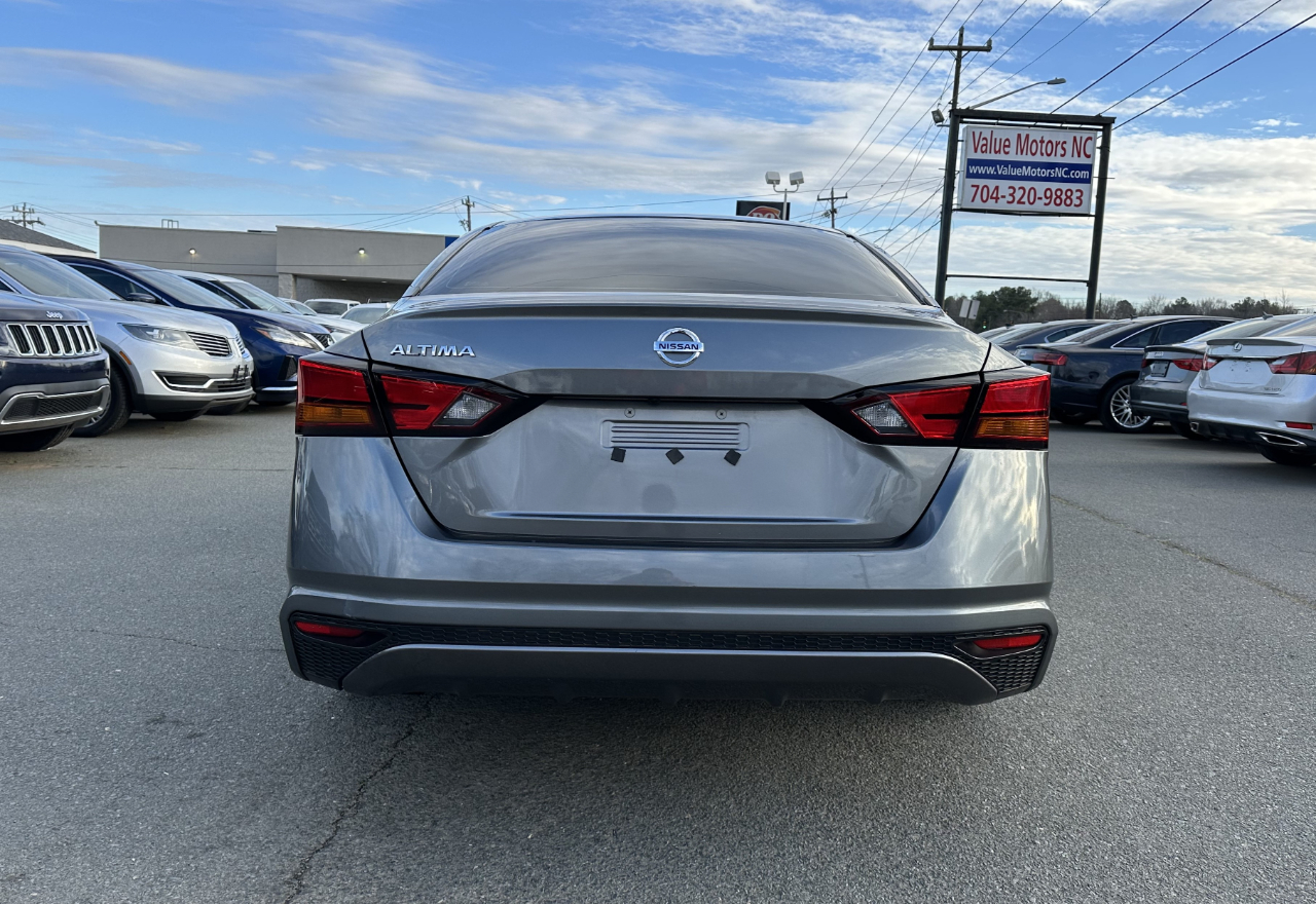 Nissan Altima 2.5 S 2022