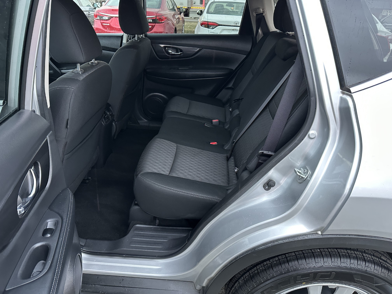 Nissan Rogue SV 2WD 2017