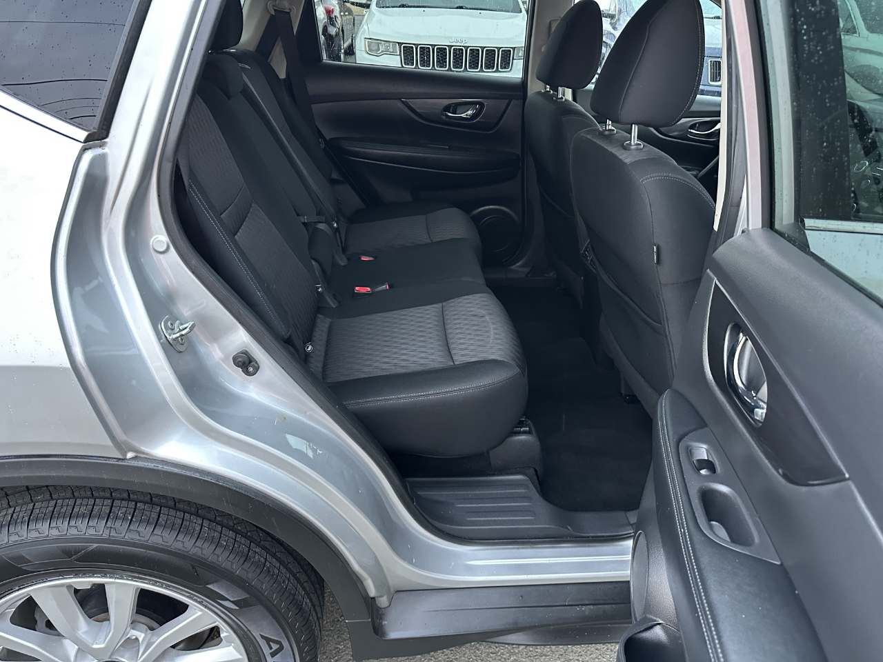 Nissan Rogue SV 2WD 2017