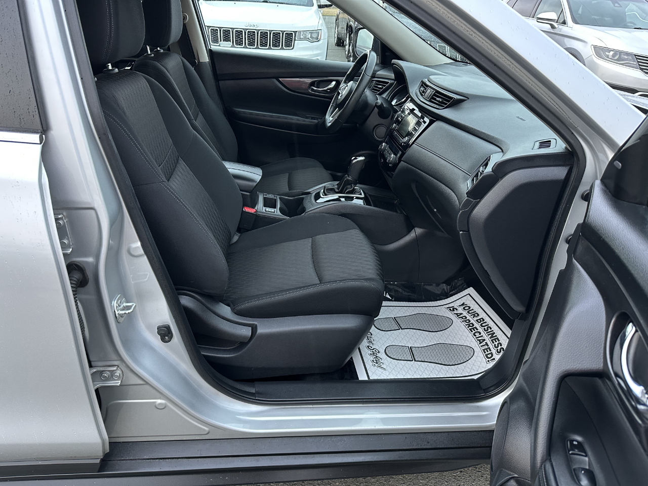 Nissan Rogue SV 2WD 2017