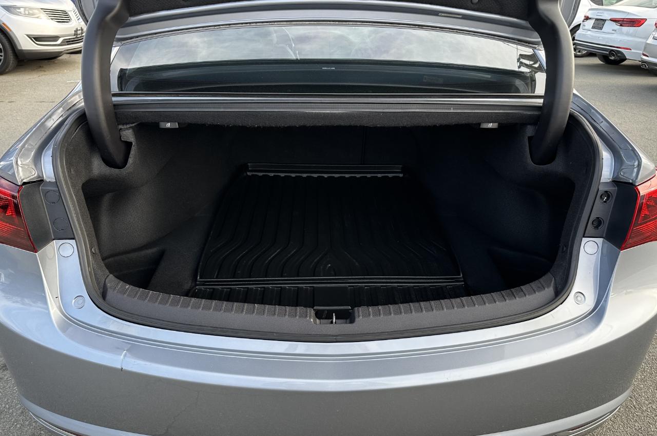 Acura TLX 9-Spd AT w/Technology Package 2016