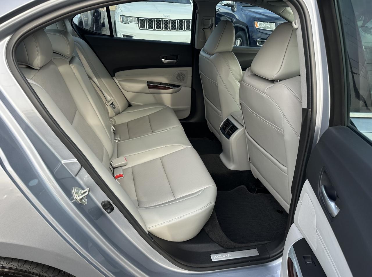Acura TLX 9-Spd AT w/Technology Package 2016