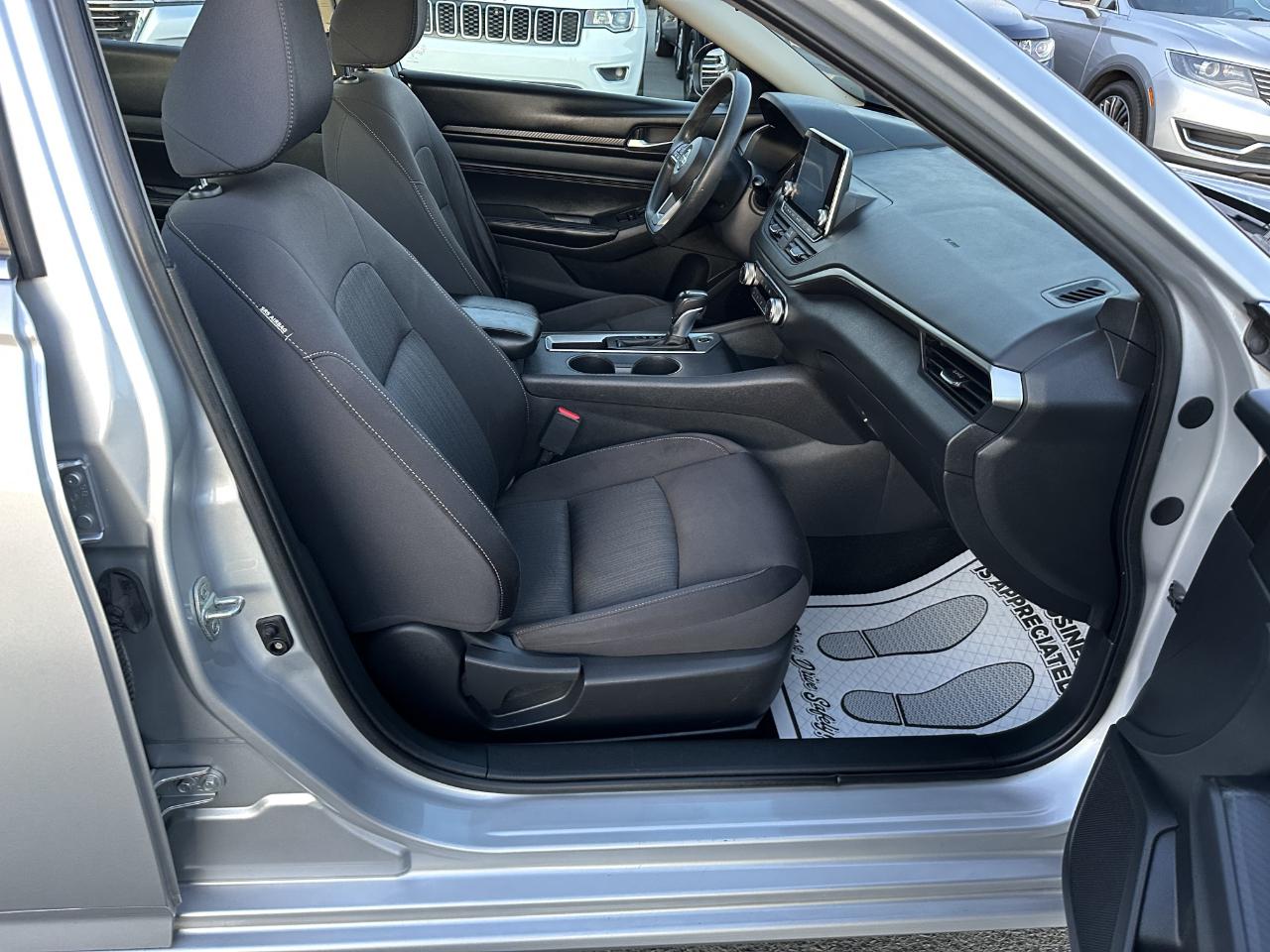 Nissan Altima 2.5 SV 2020