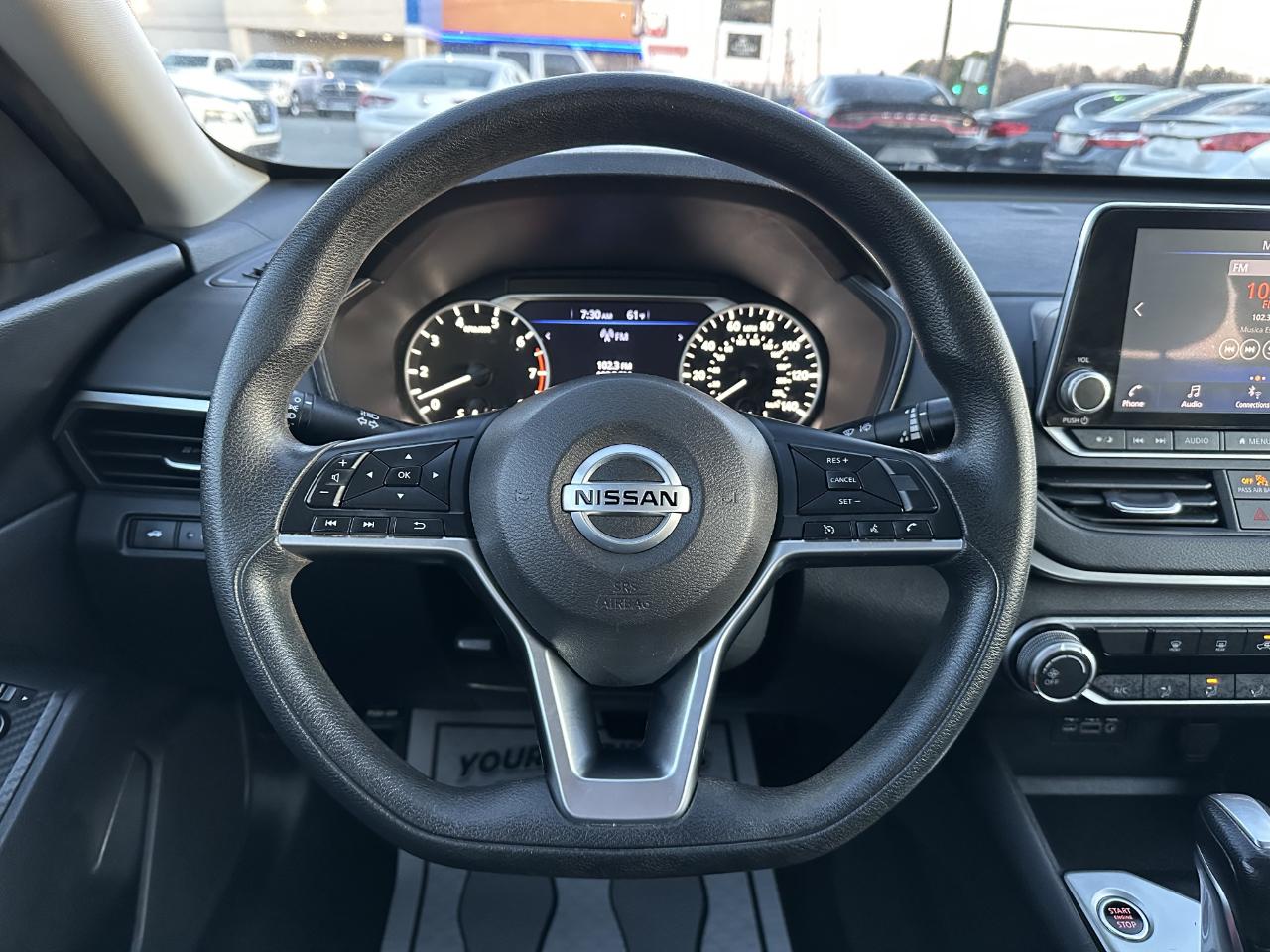 Nissan Altima 2.5 SV 2020
