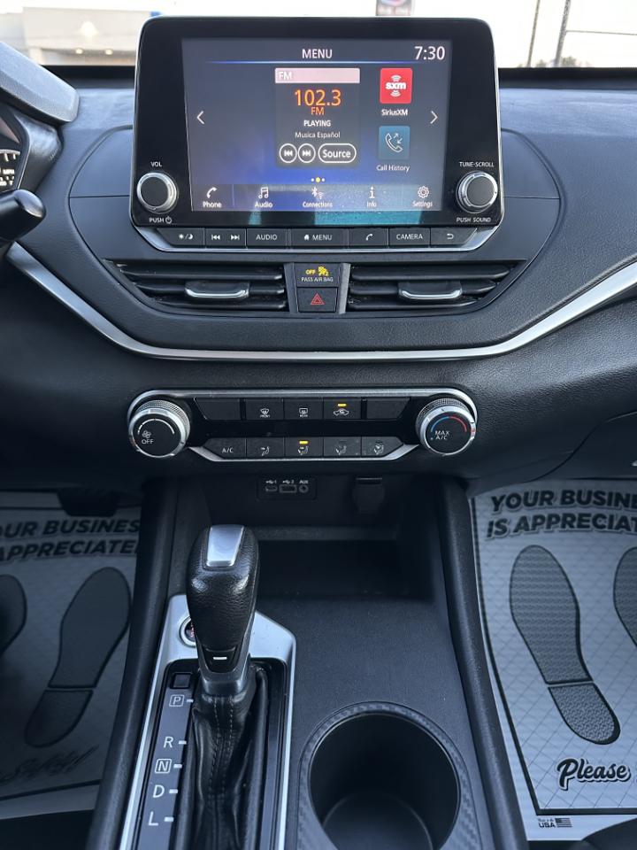 Nissan Altima 2.5 SV 2020