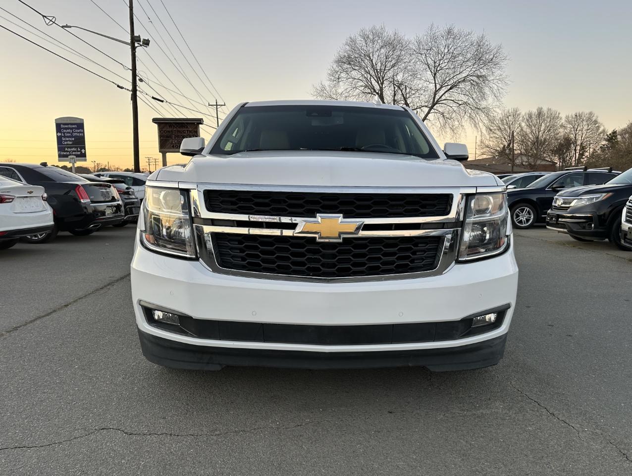 Chevrolet Suburban LT 2WD 2019