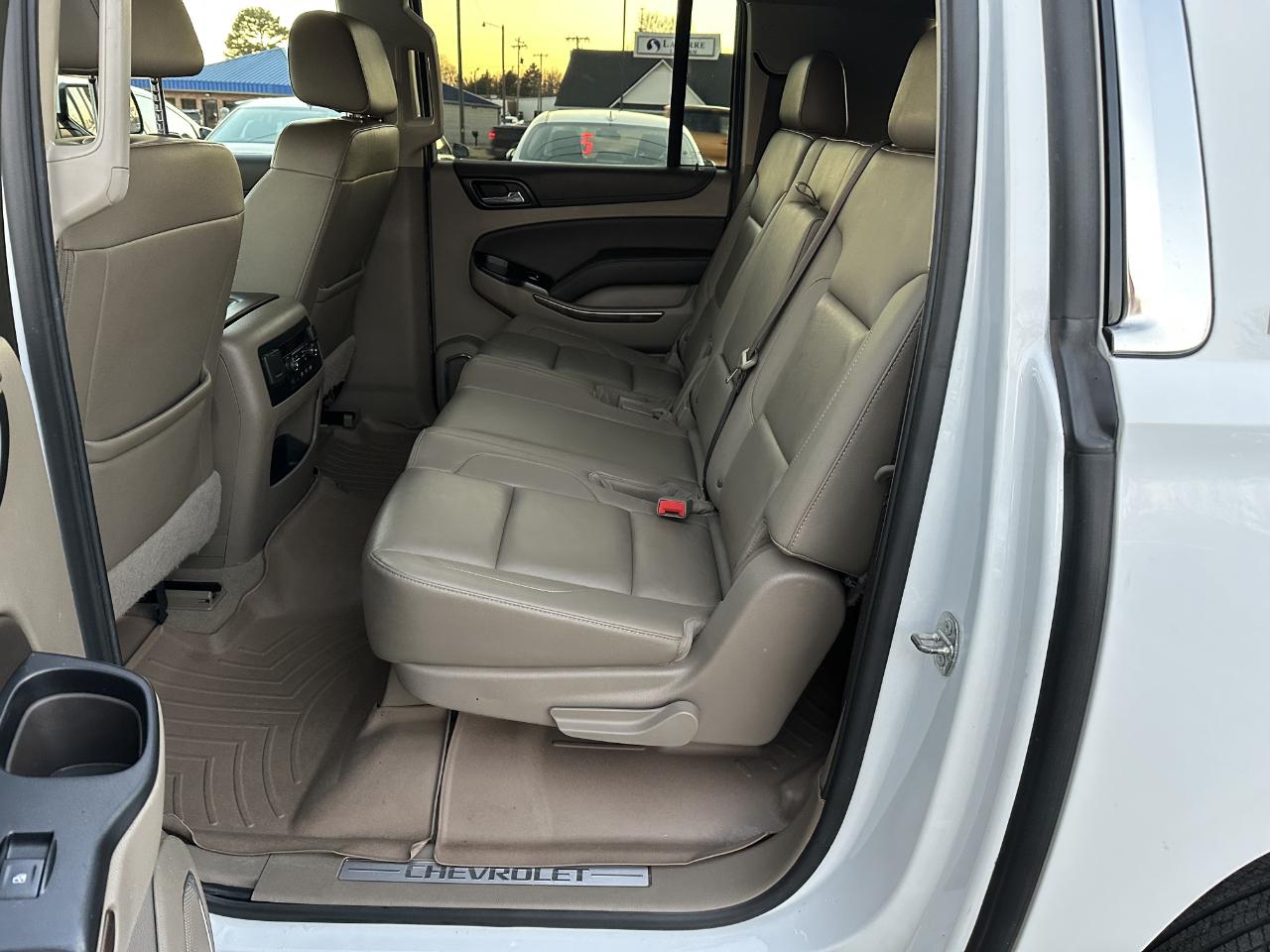 Chevrolet Suburban LT 2WD 2019