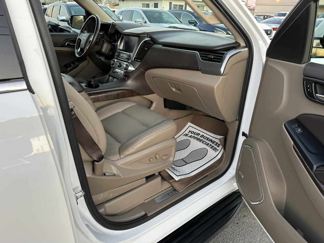 Chevrolet Suburban LT 2WD 2019