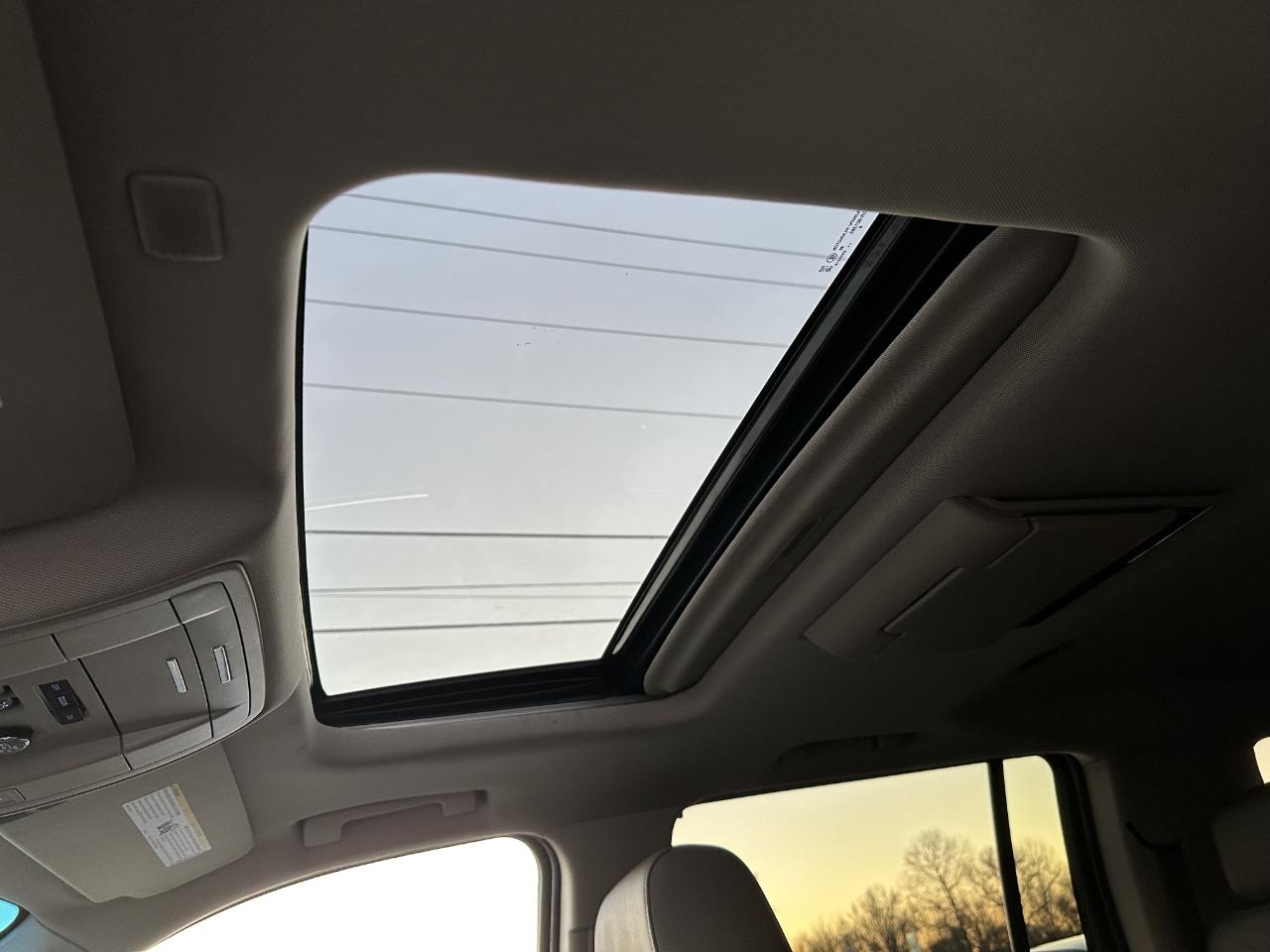 Chevrolet Suburban LT 2WD 2019