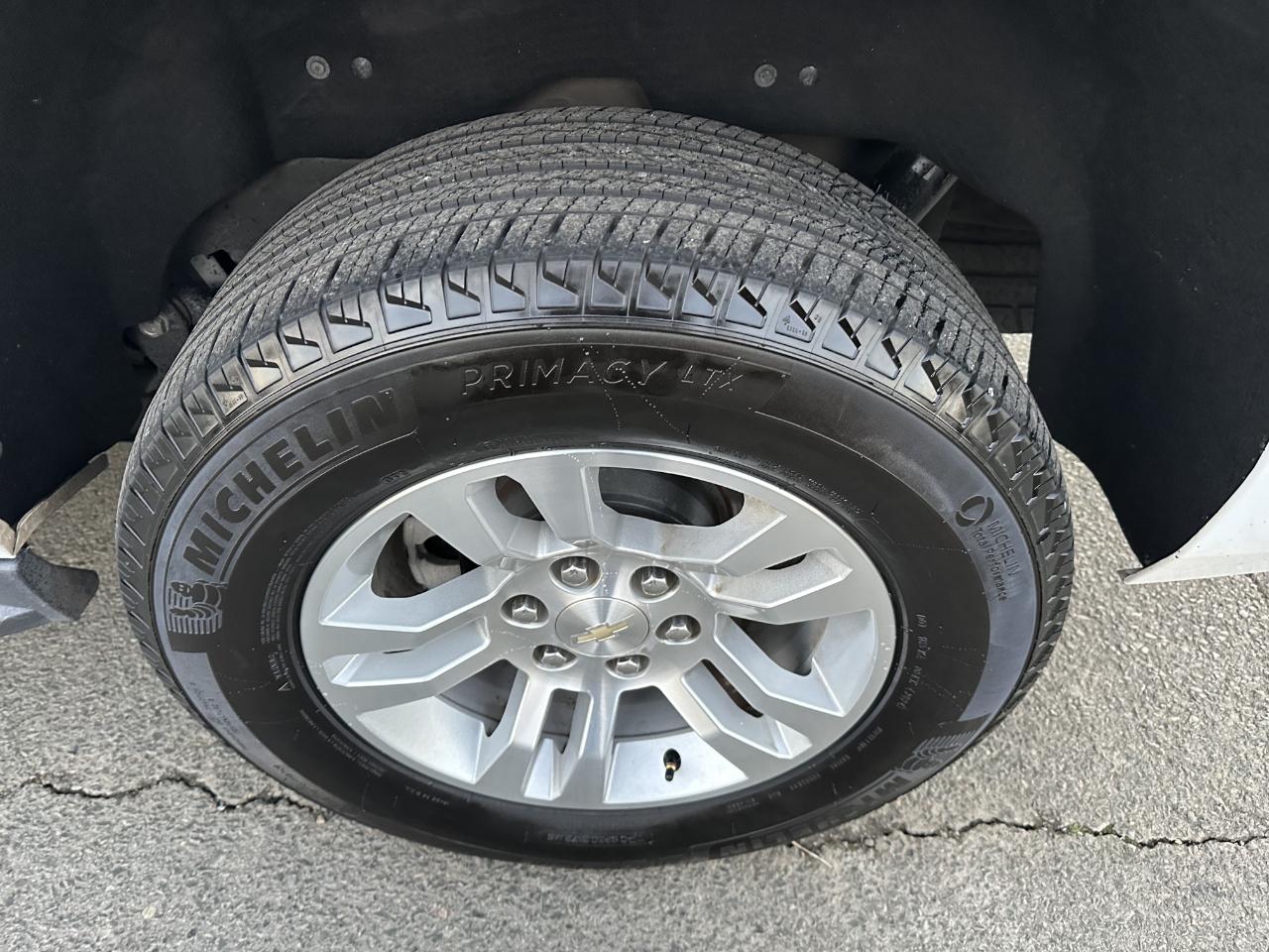 Chevrolet Suburban LT 2WD 2019