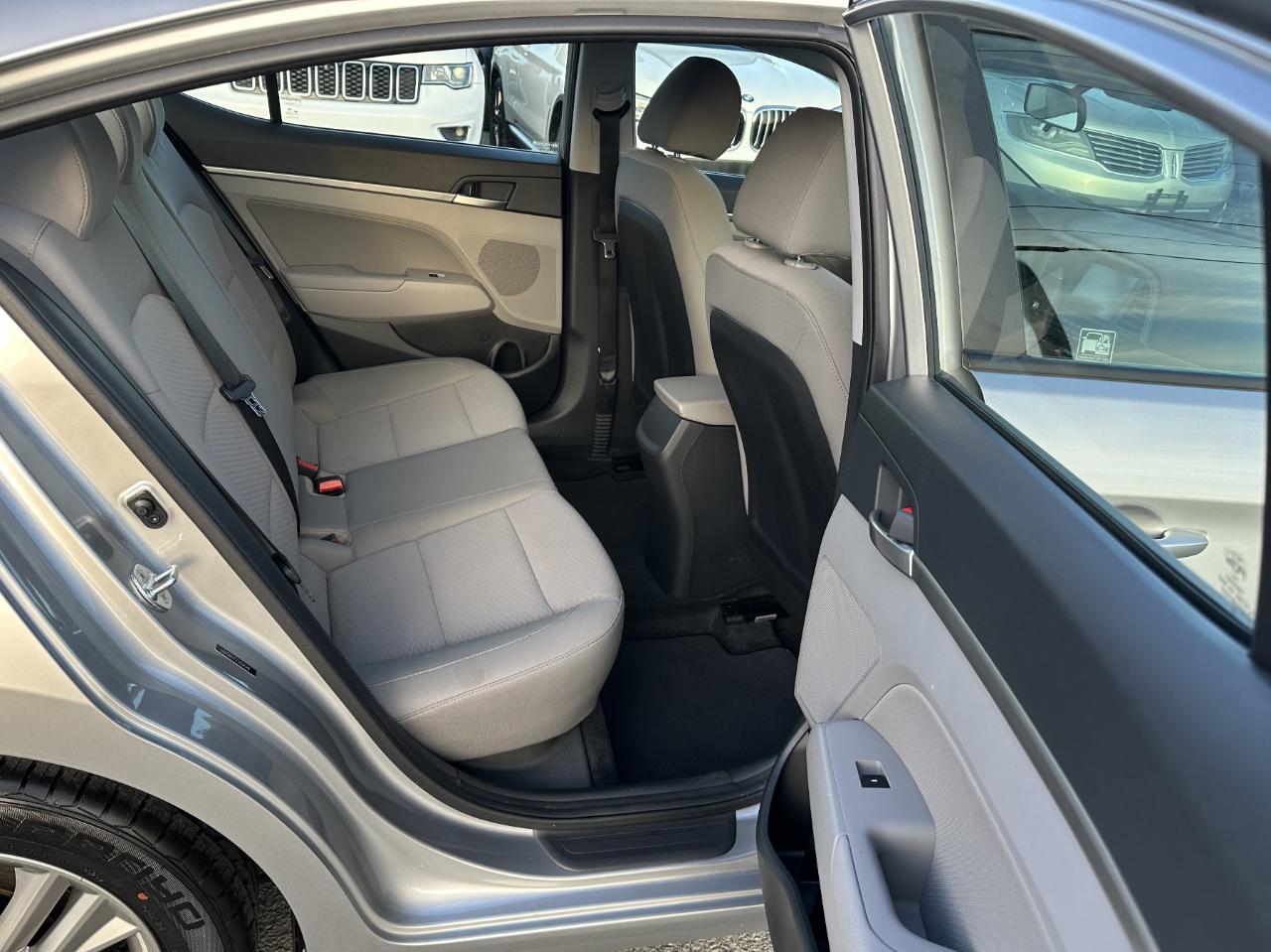 Hyundai Elantra Limited 2020