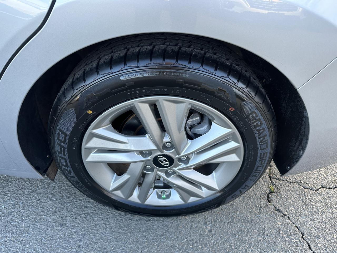 Hyundai Elantra Limited 2020