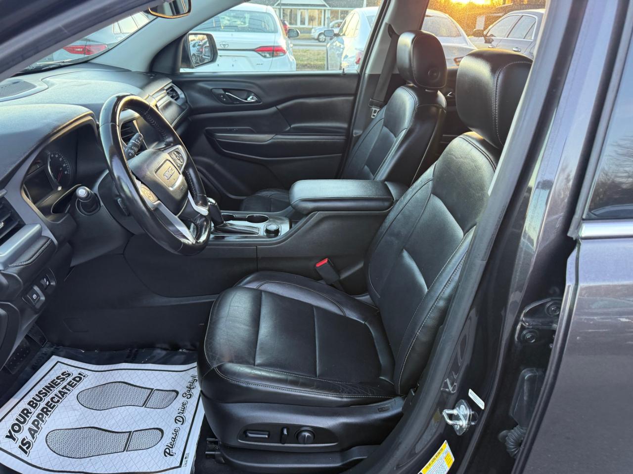 GMC Acadia SLT-1 FWD 2018