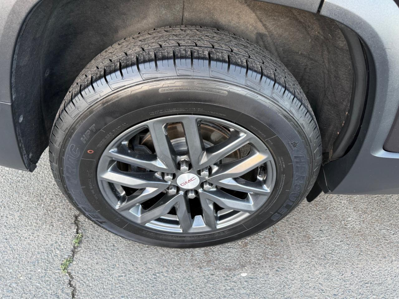 GMC Acadia SLT-1 FWD 2018