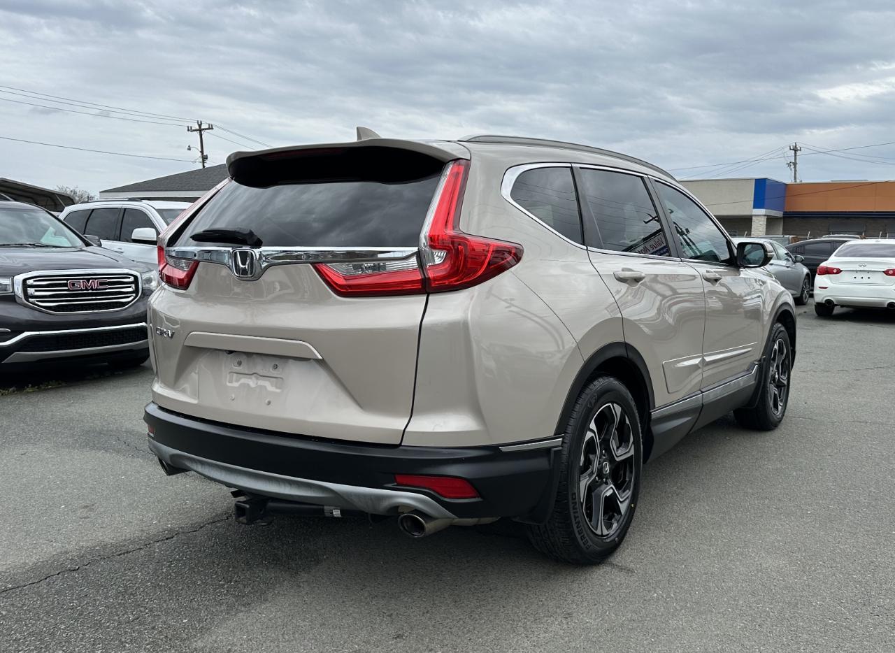 Honda CR-V Touring 2WD 2017
