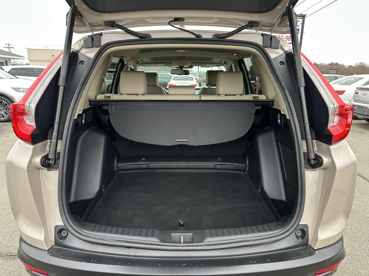 Honda CR-V Touring 2WD 2017