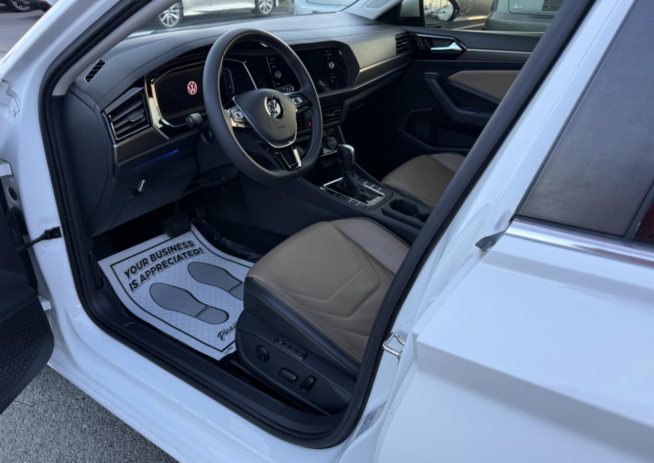 Volkswagen Jetta 1.4T SEL Premium 8A 2021