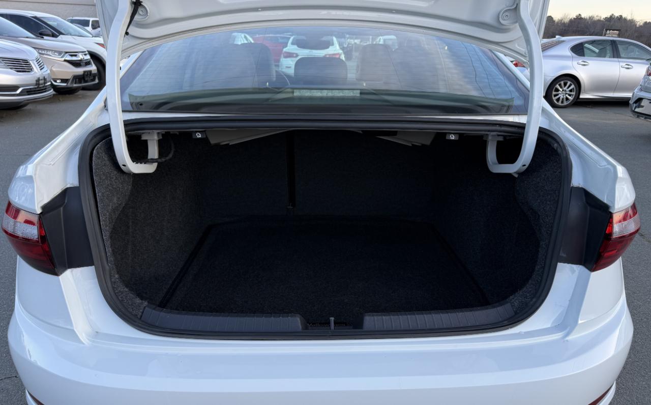 Volkswagen Jetta 1.4T SEL Premium 8A 2021