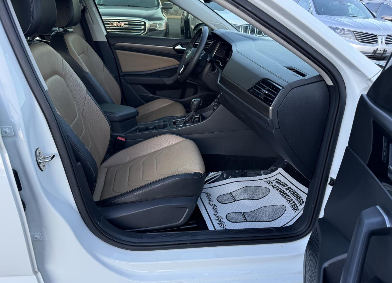 Volkswagen Jetta 1.4T SEL Premium 8A 2021