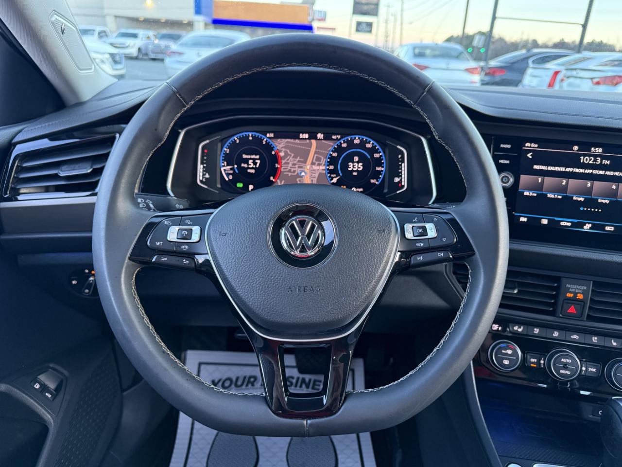 Volkswagen Jetta 1.4T SEL Premium 8A 2021