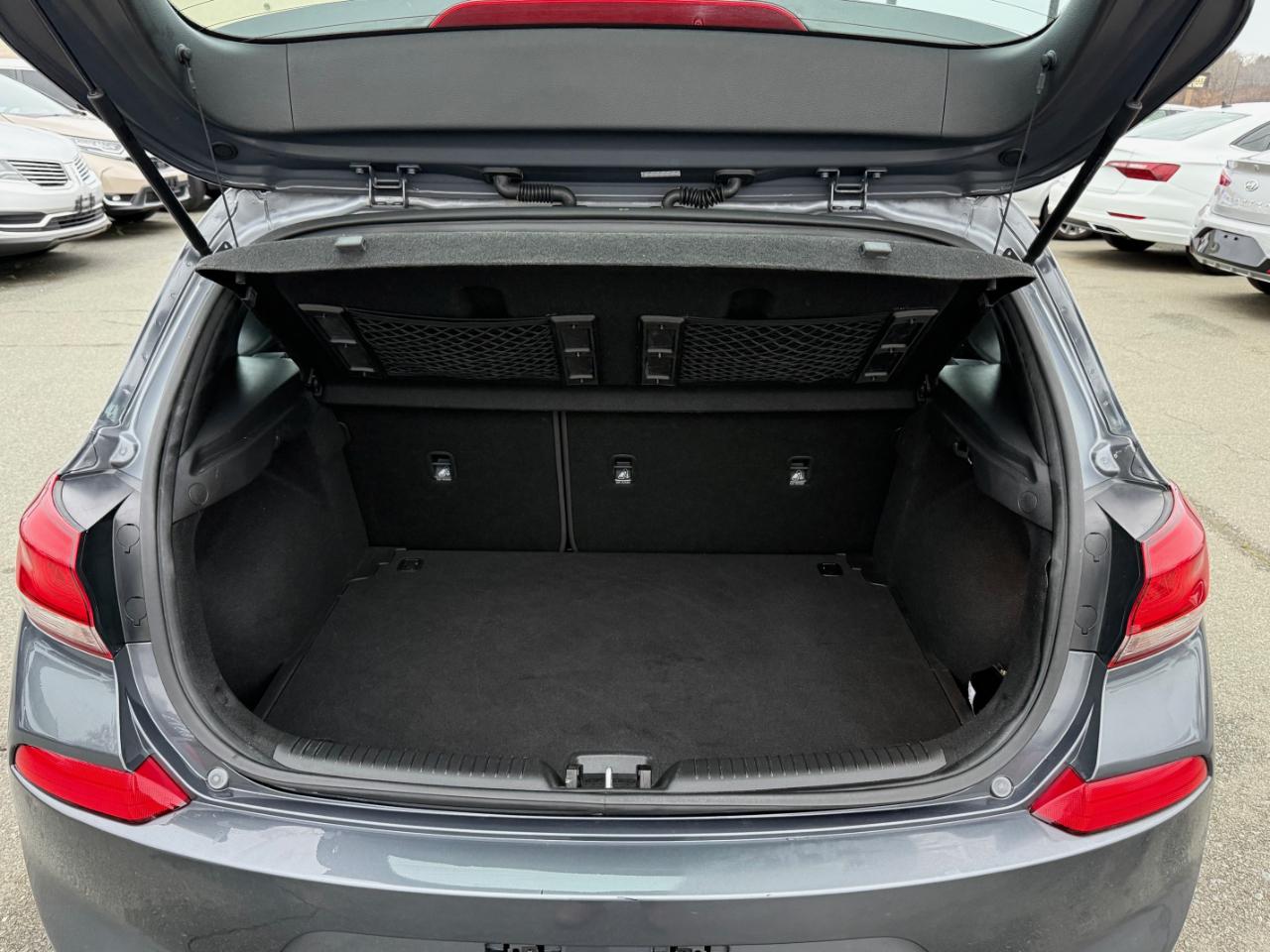 Hyundai Elantra GT  2018