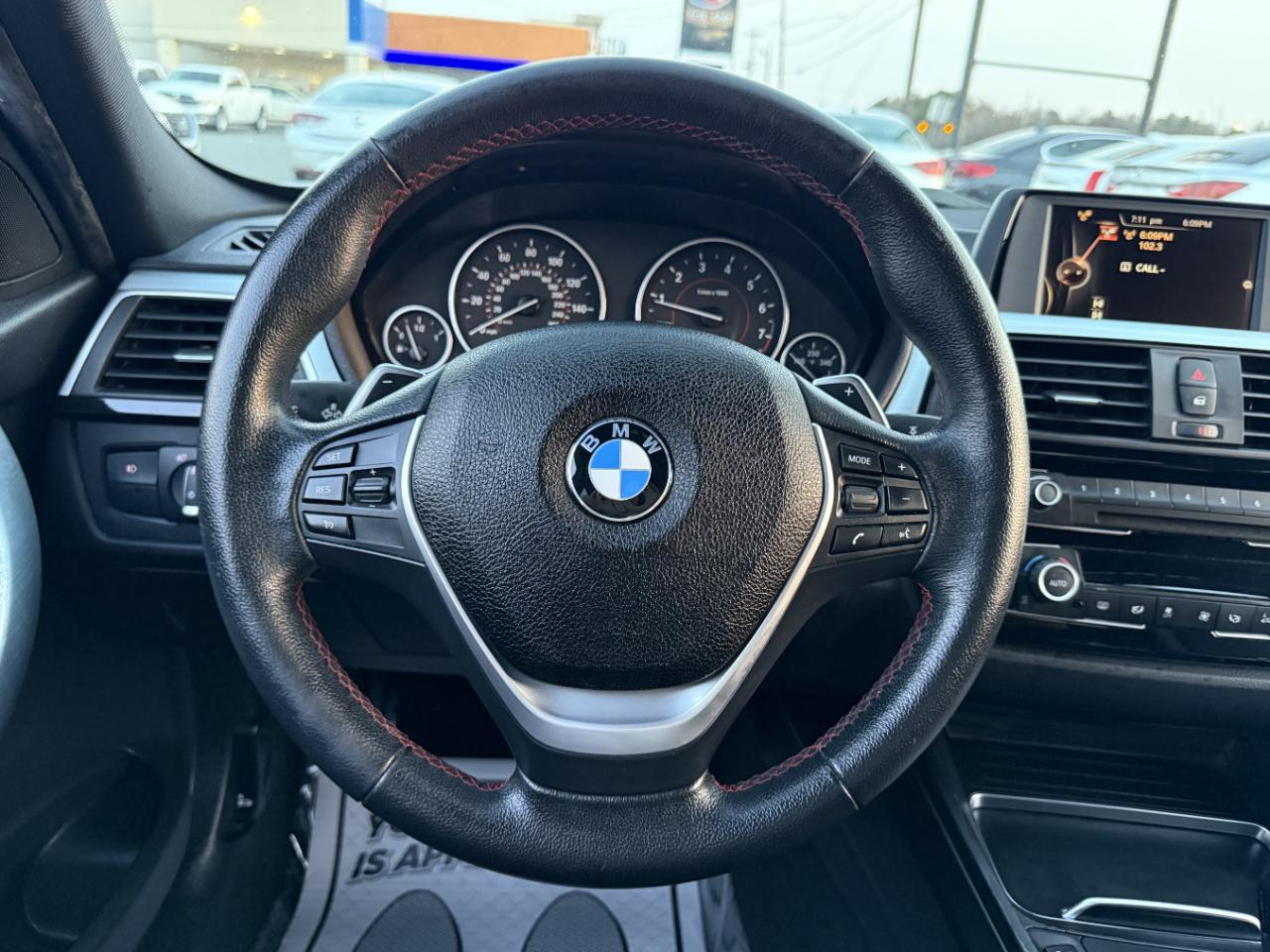 BMW 3-Series 330i SULEV Sedan 2017