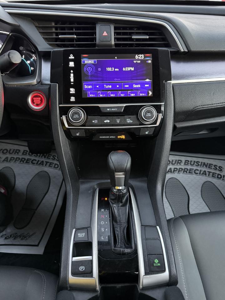 Honda Civic EX-T Sedan CVT 2016