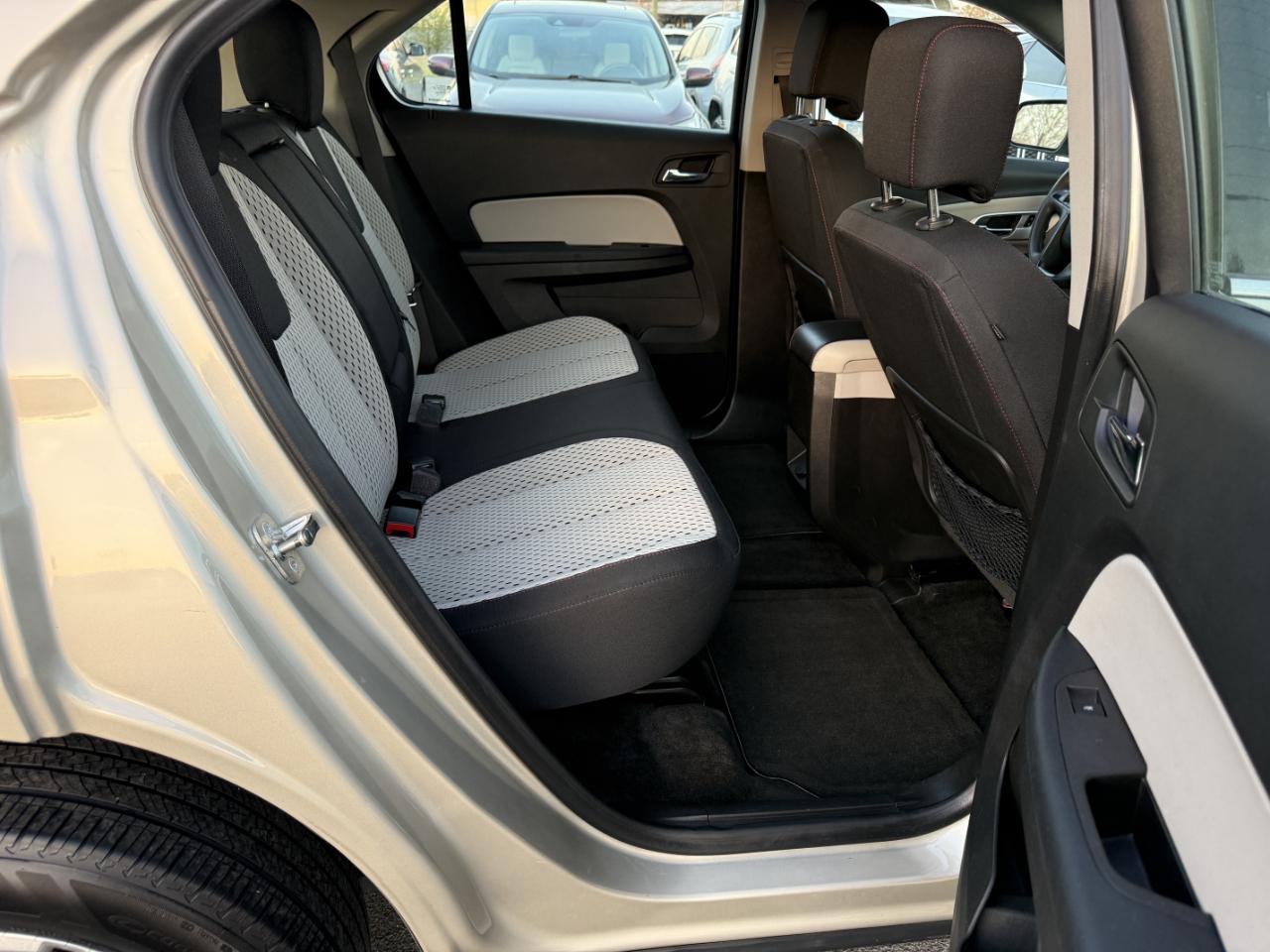 Chevrolet Equinox LS 2WD 2015