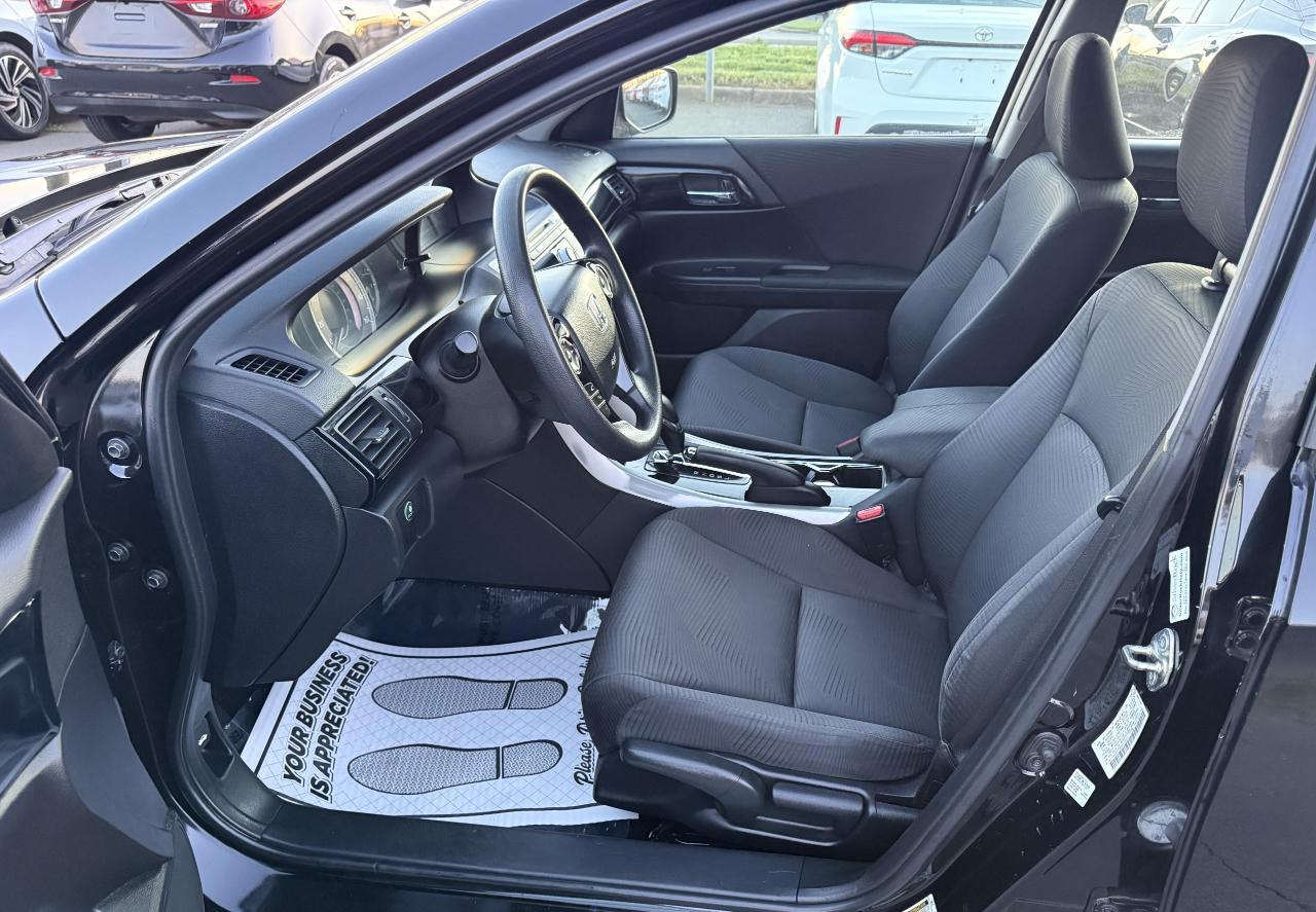 Honda Accord LX Sedan CVT 2016