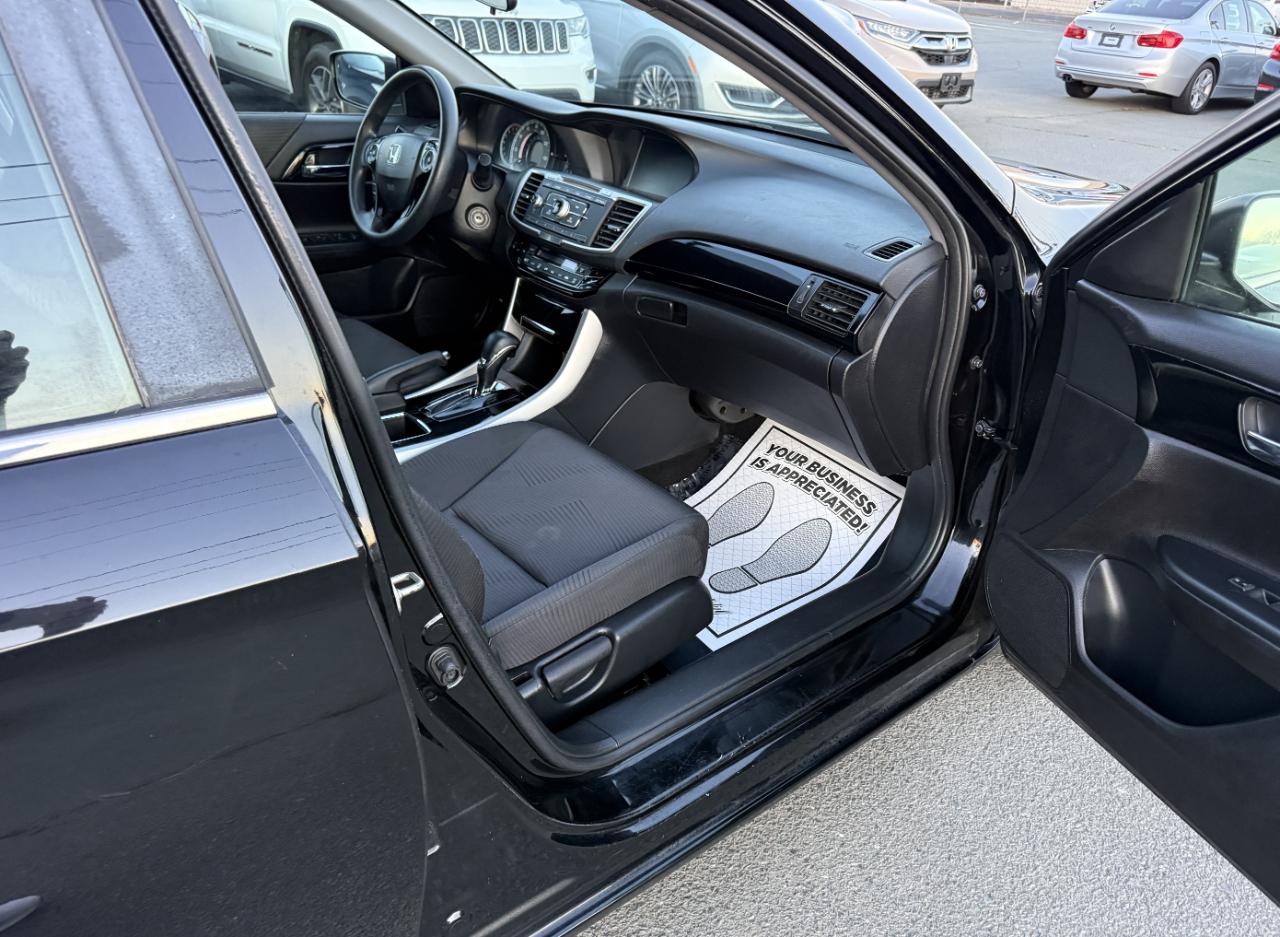 Honda Accord LX Sedan CVT 2016