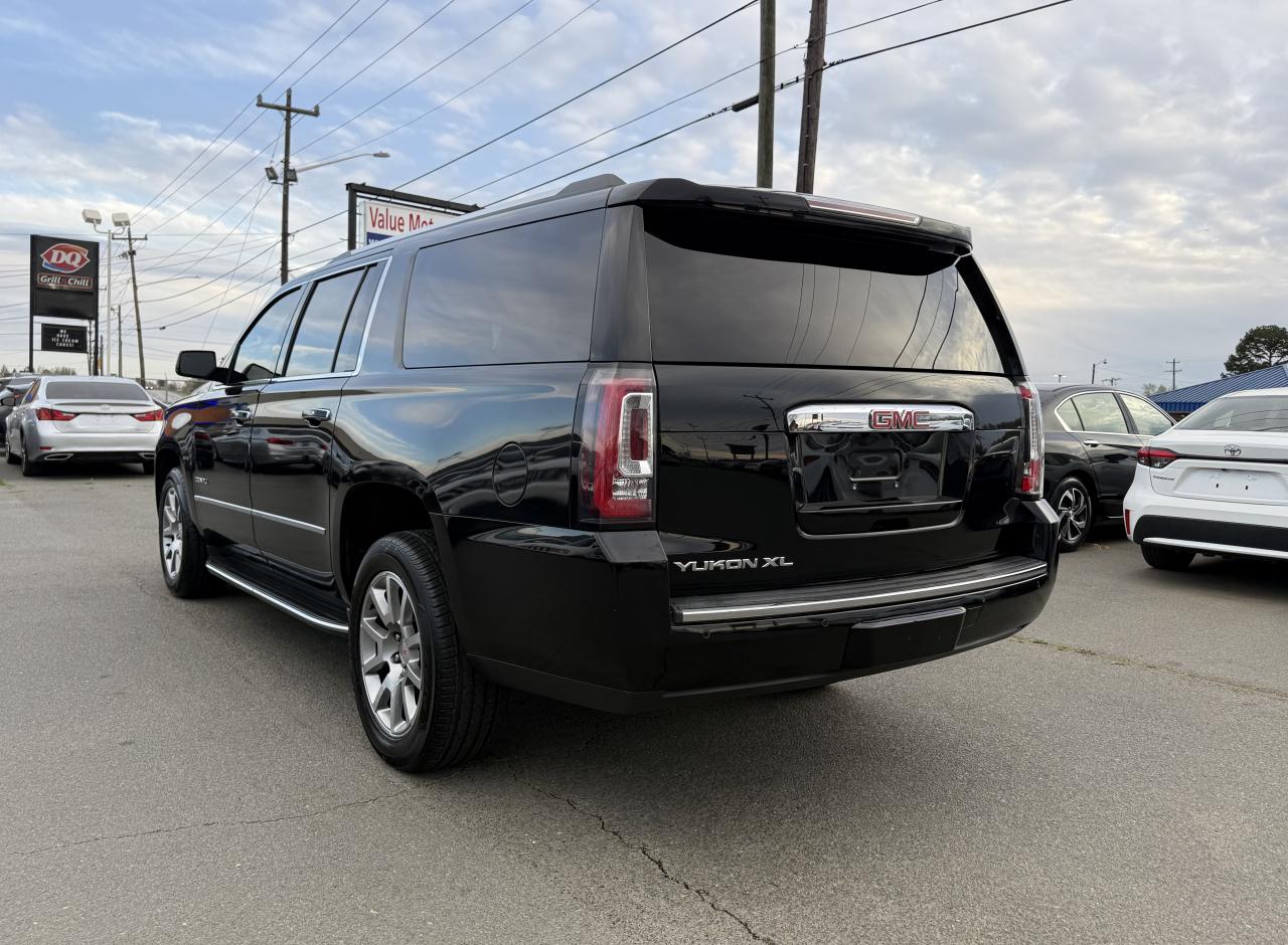 GMC Yukon XL Denali 2WD 2020