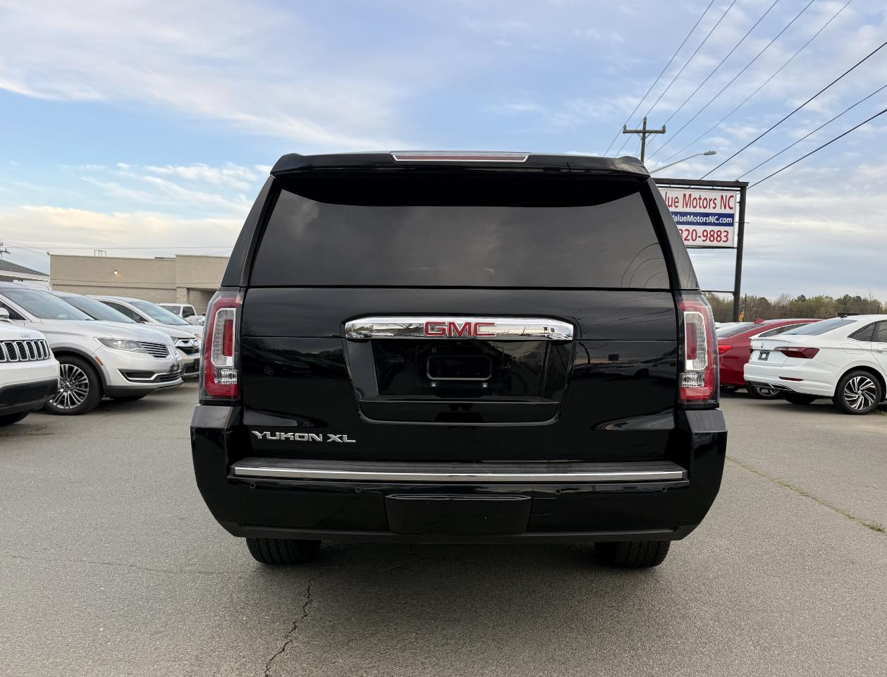 GMC Yukon XL Denali 2WD 2020