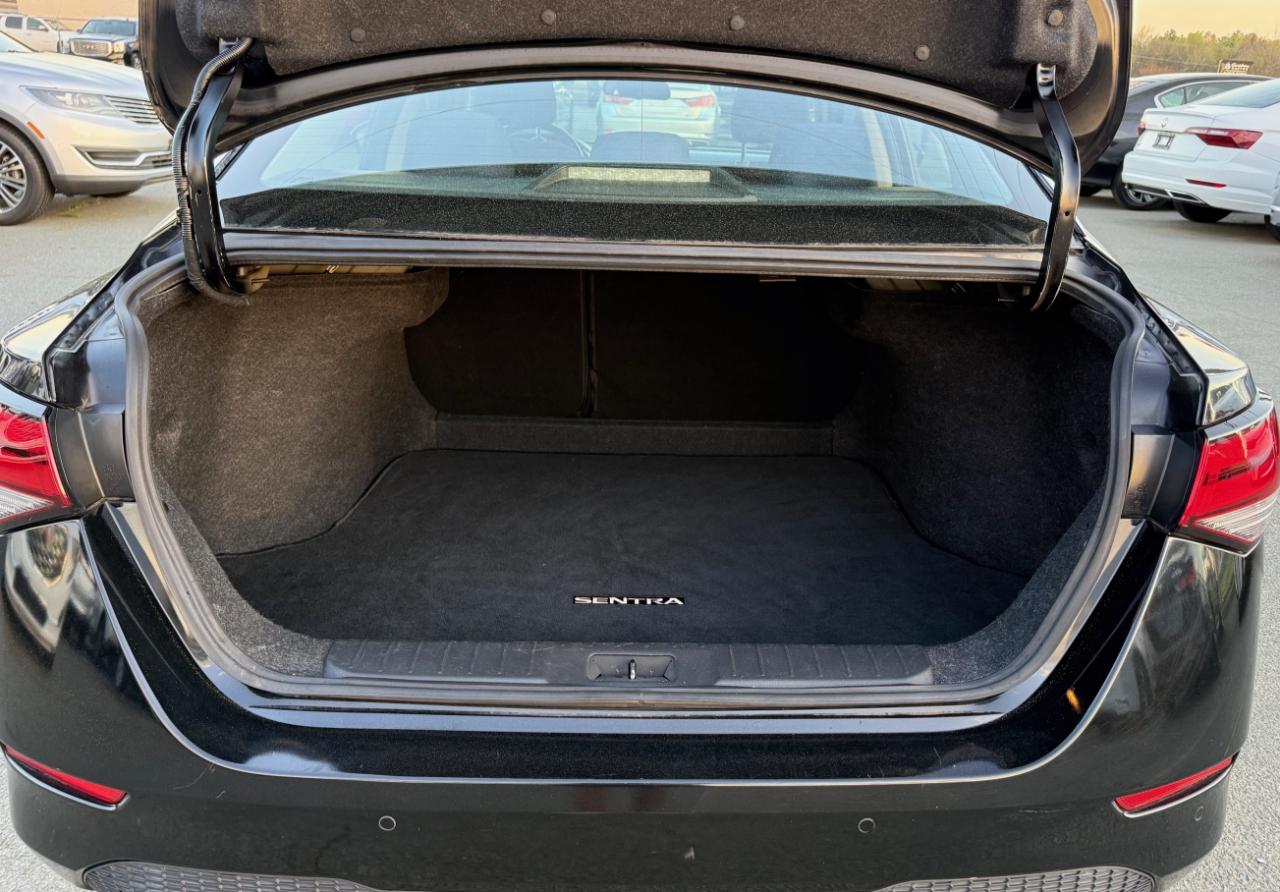 Nissan Sentra SV 2021