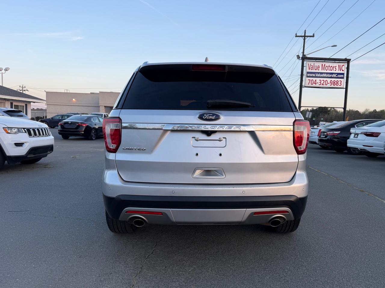 Ford Explorer Limited FWD 2017