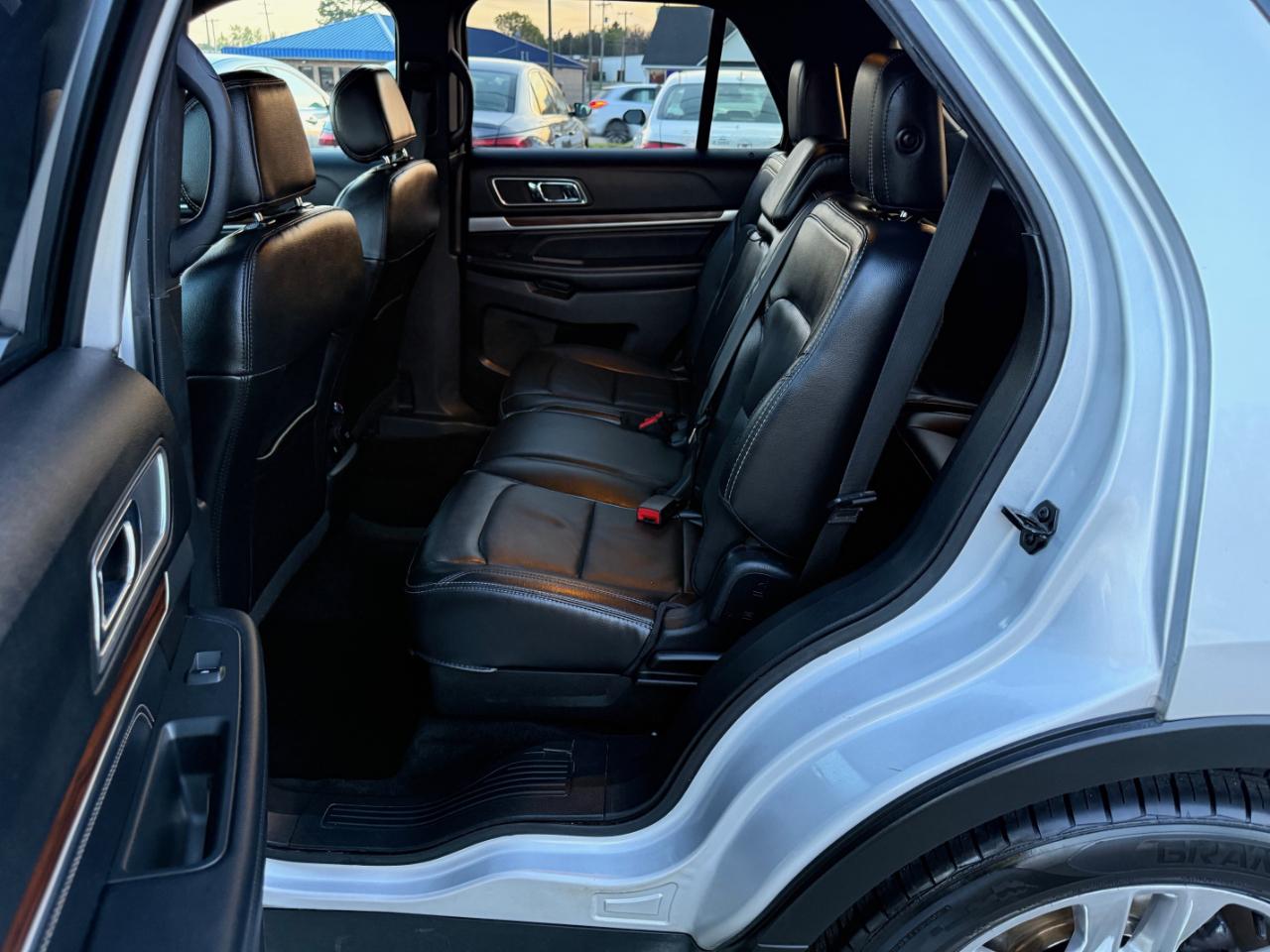 Ford Explorer Limited FWD 2017