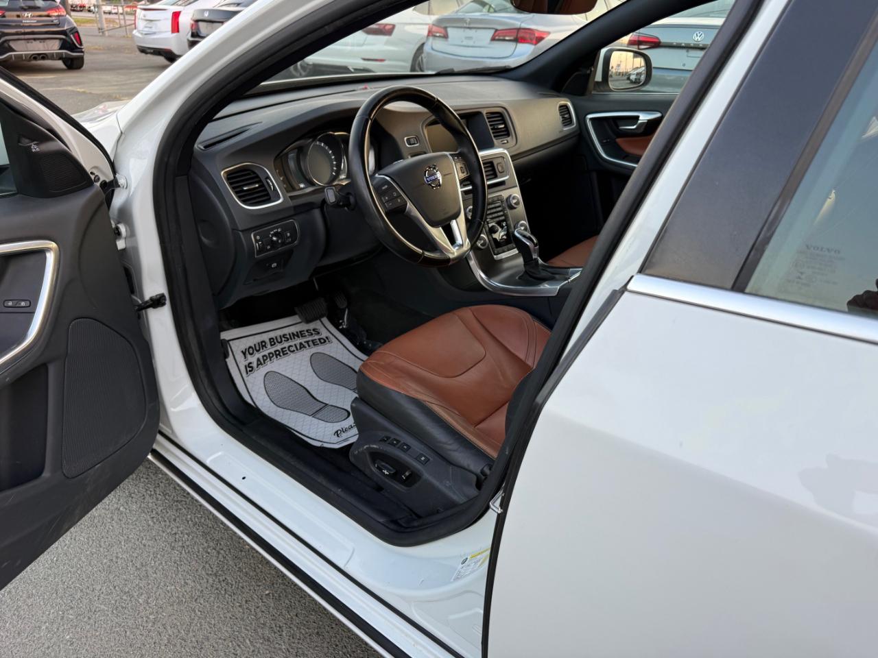 Volvo S60 T5 Drive-E Premier FWD 2016