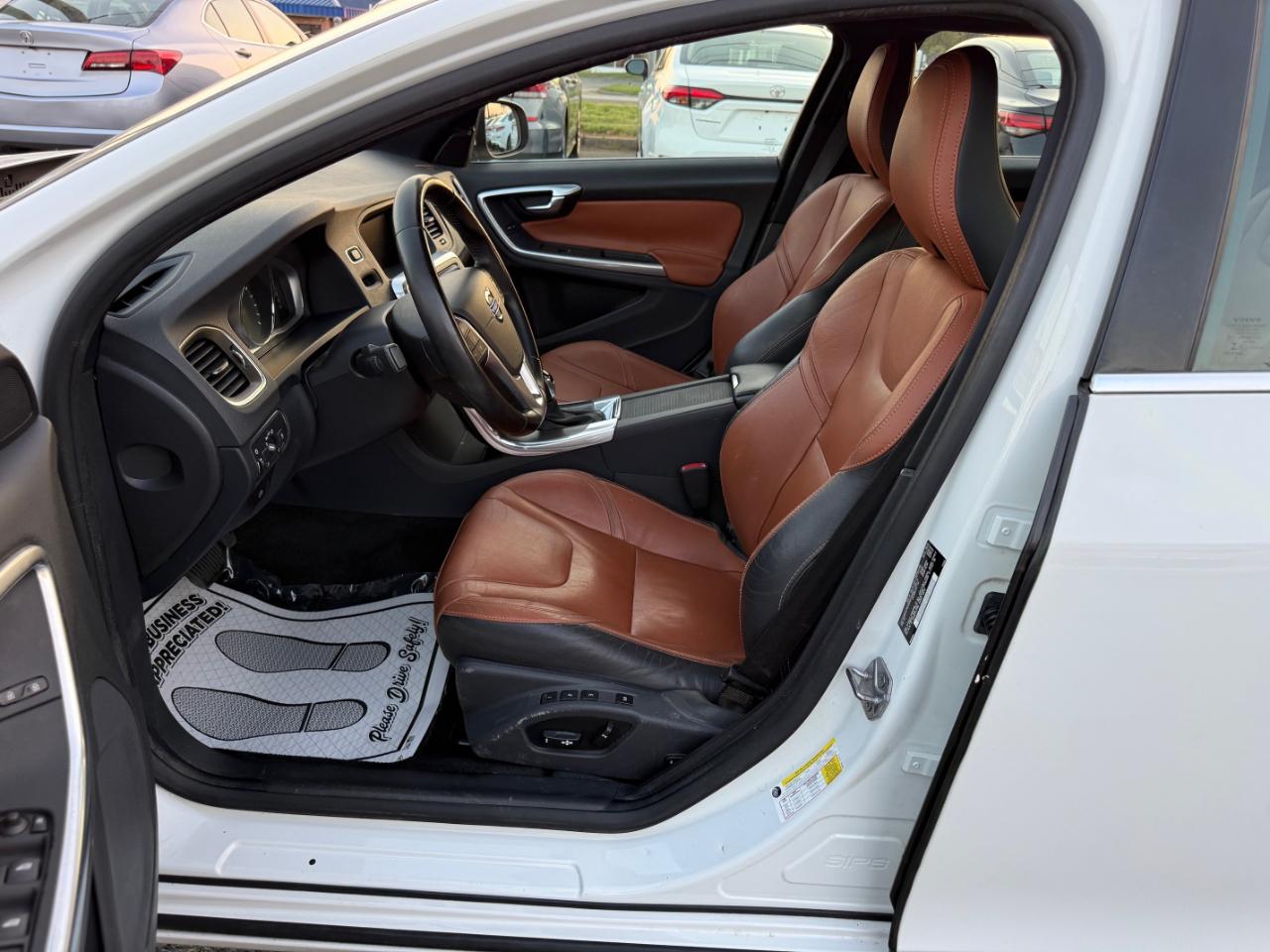 Volvo S60 T5 Drive-E Premier FWD 2016