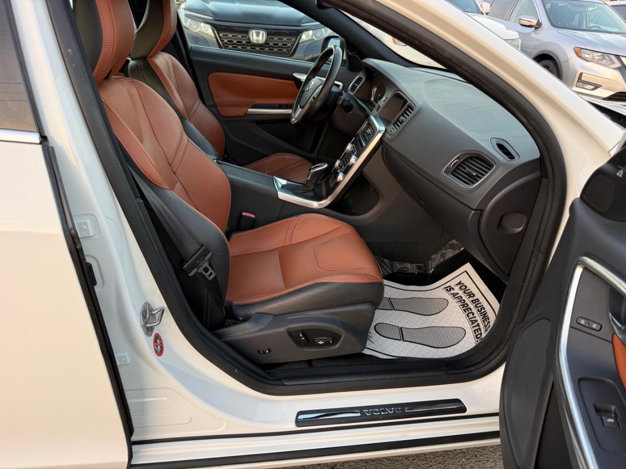 Volvo S60 T5 Drive-E Premier FWD 2016