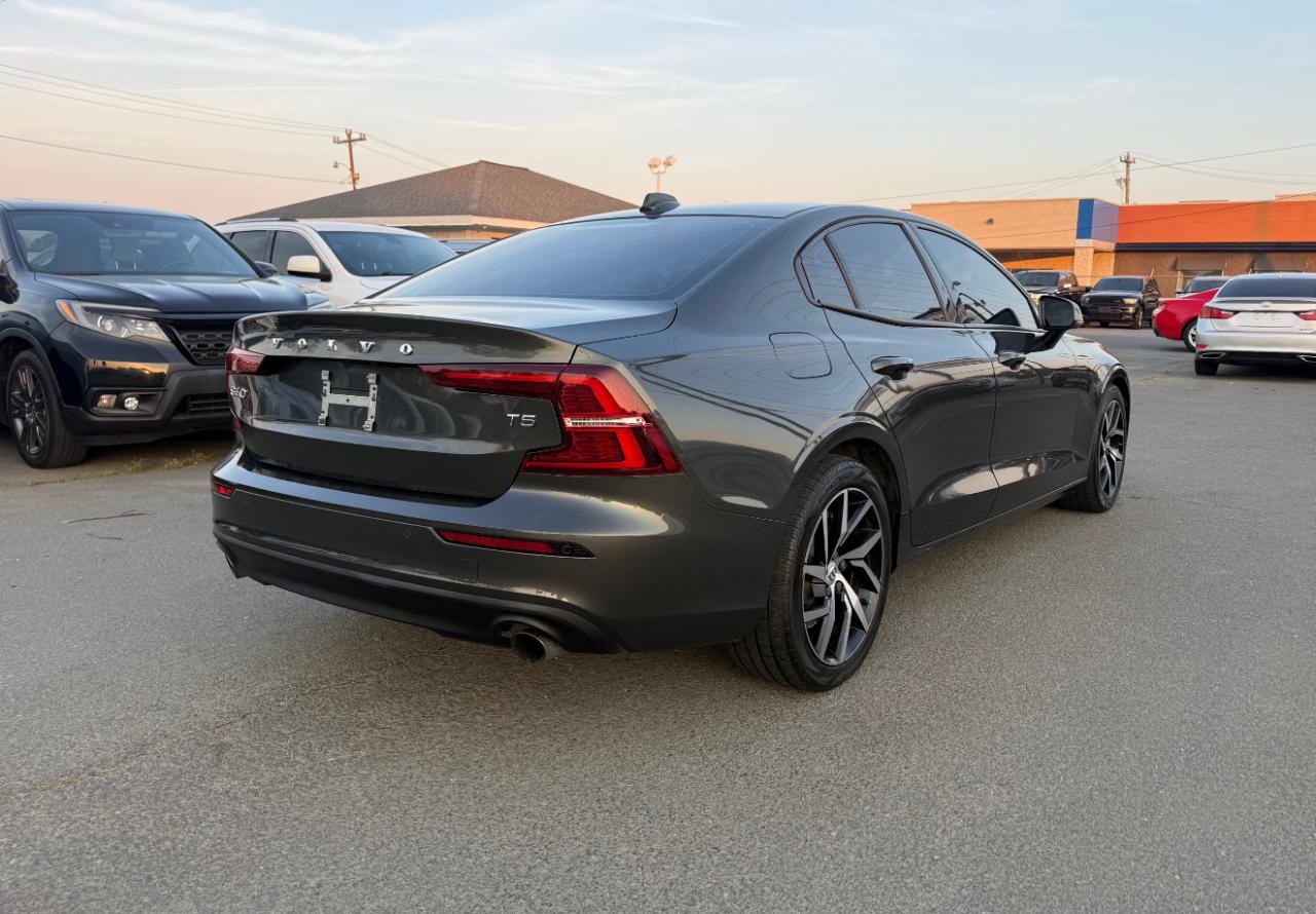 Volvo S60 T5 Momentum 2020