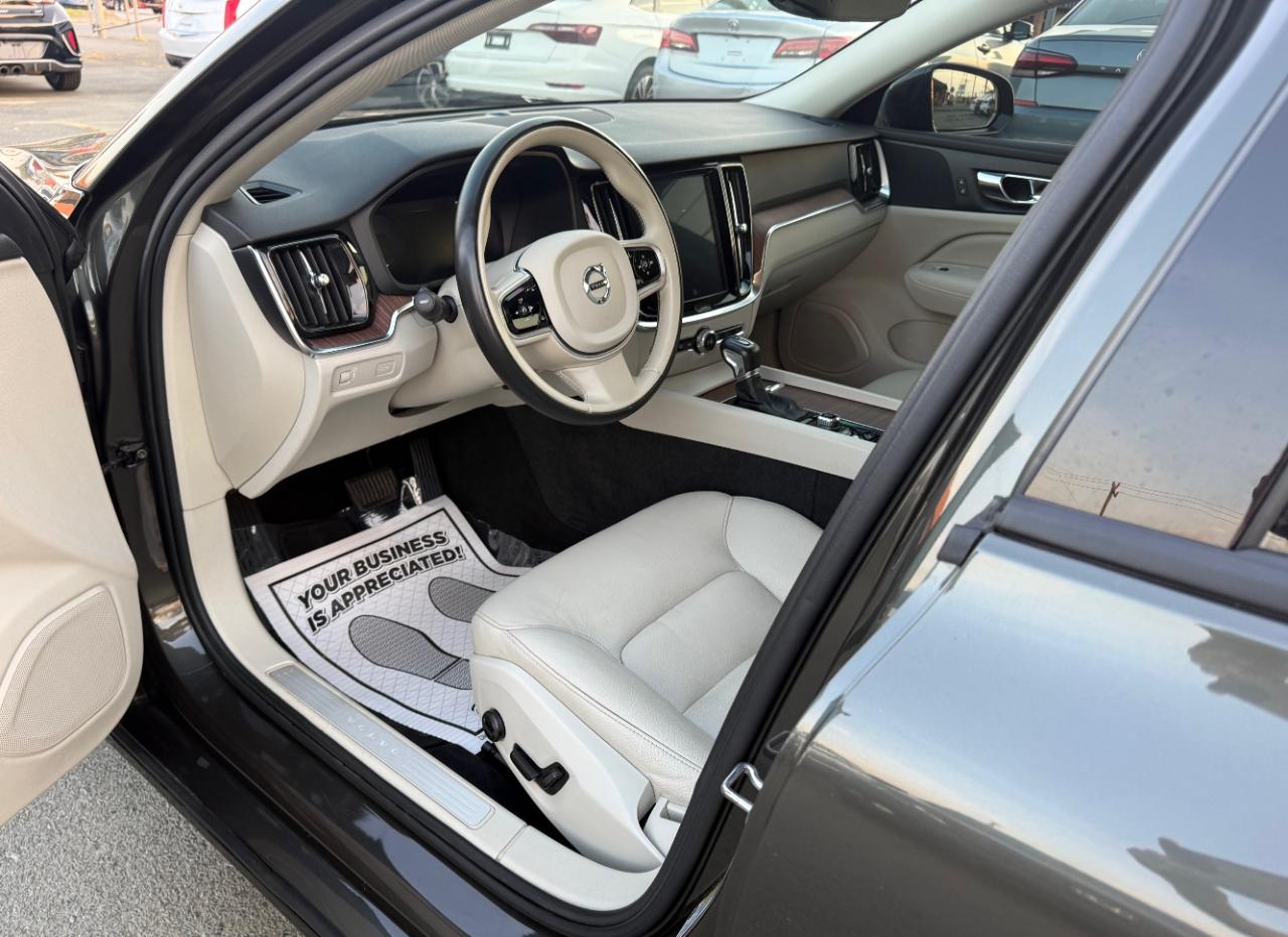 Volvo S60 T5 Momentum 2020