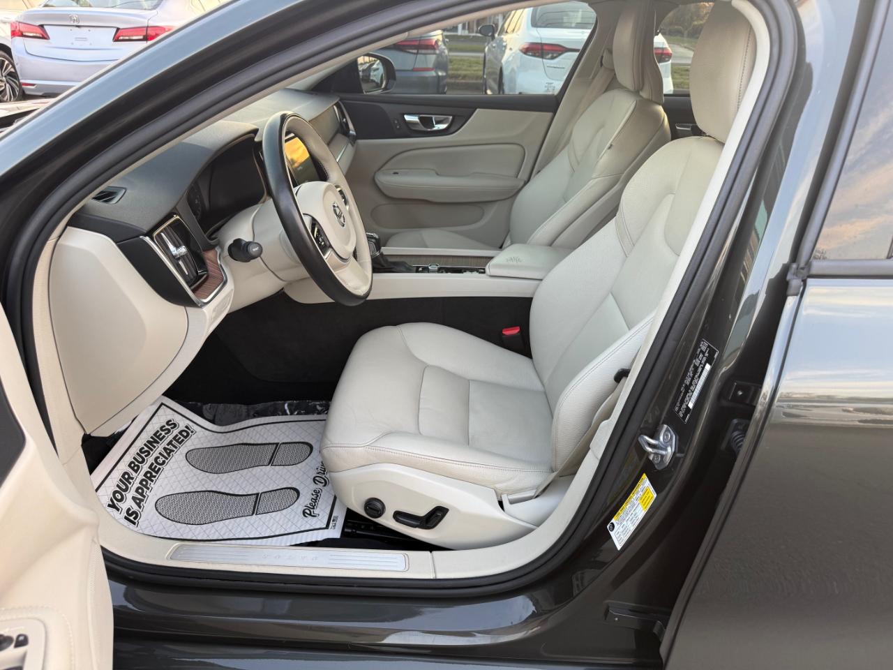 Volvo S60 T5 Momentum 2020