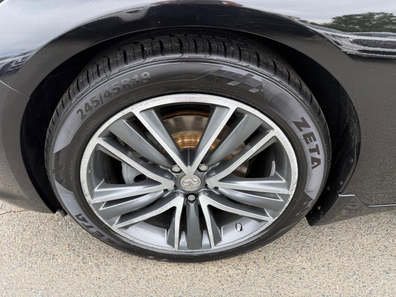 Infiniti Q50 2.0t AWD 2017