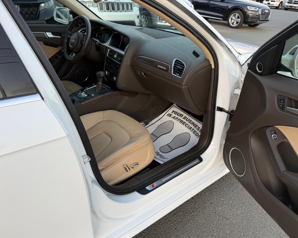 Audi A4 2.0T Premium Plus quattro Sedan AWD 8A 2016