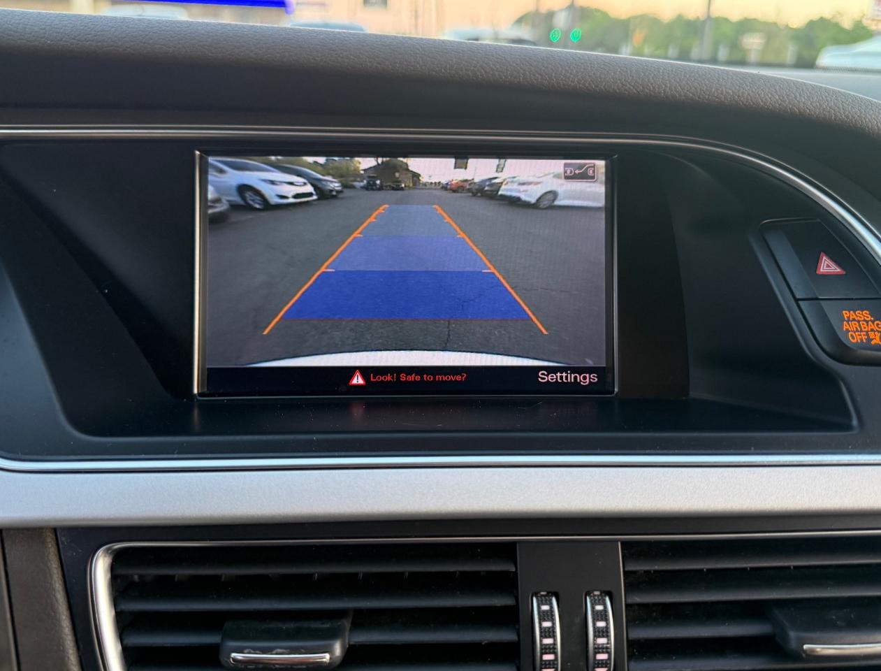 Audi A4 2.0T Premium Plus quattro Sedan AWD 8A 2016