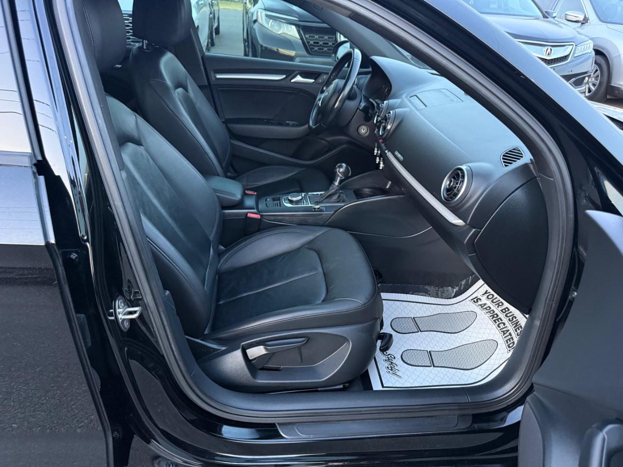 Audi S3 2.0T Premium Plus quattro 2015