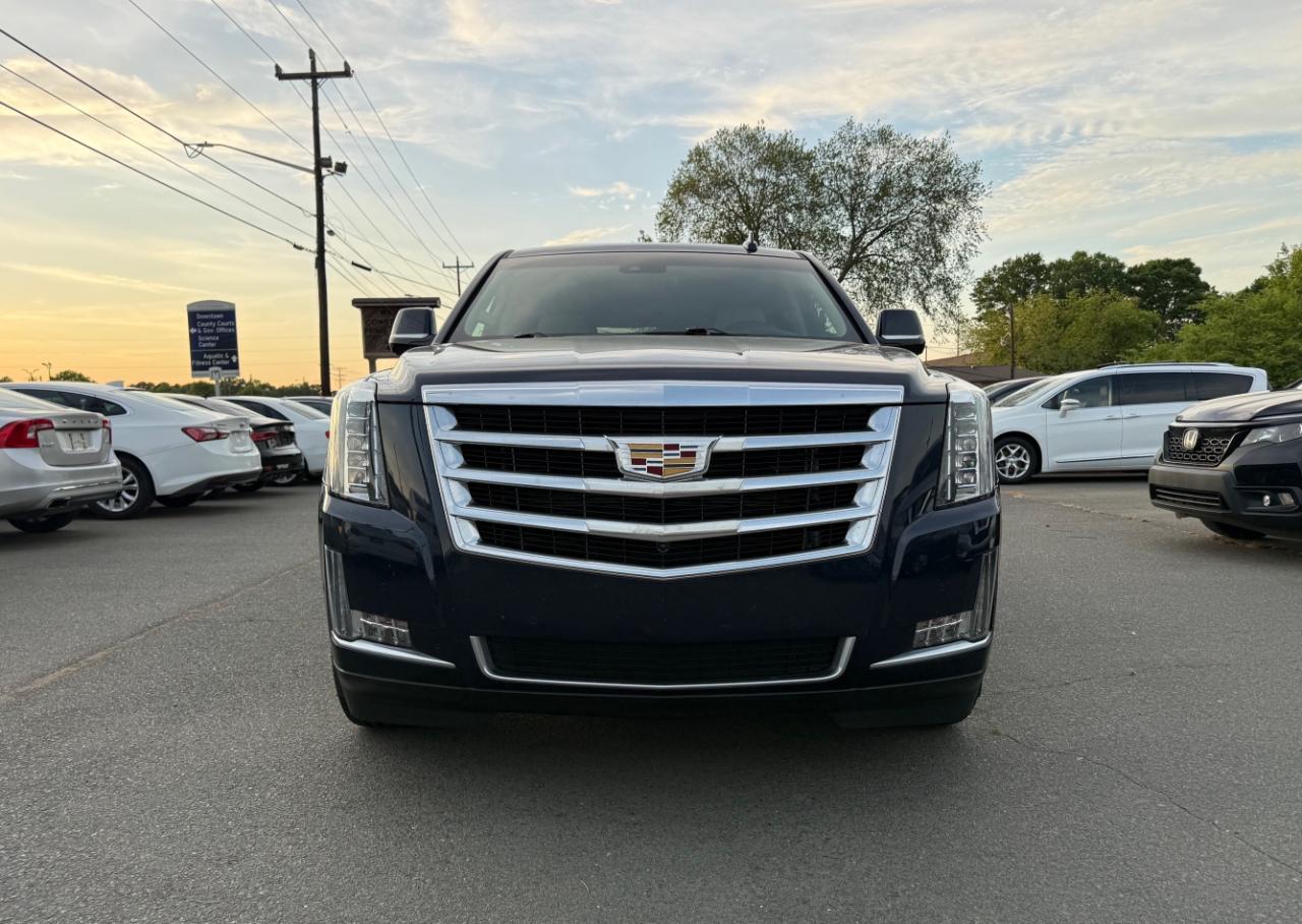 Cadillac Escalade Luxury 4WD 2017